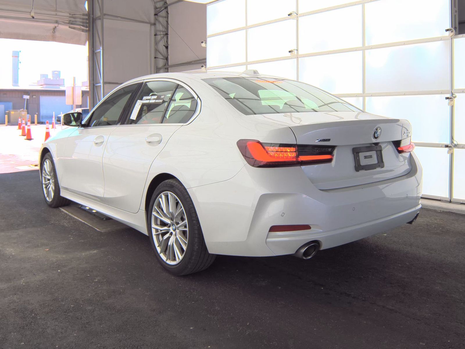 2024 BMW 3 Series 330i xDrive AWD