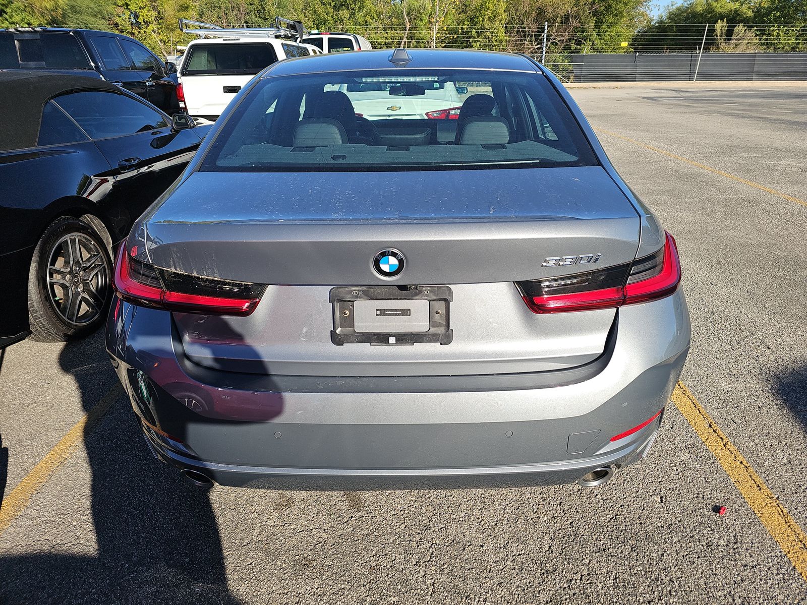 2025 BMW 3 Series 330i RWD