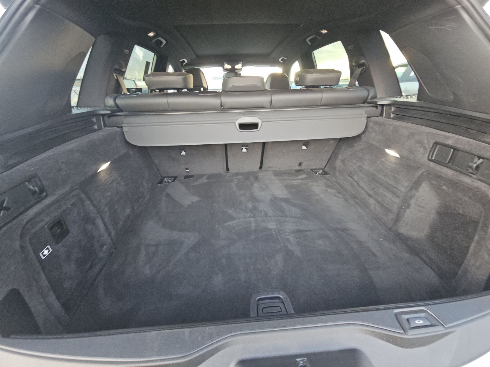 2025 BMW X5 xDrive40i AWD