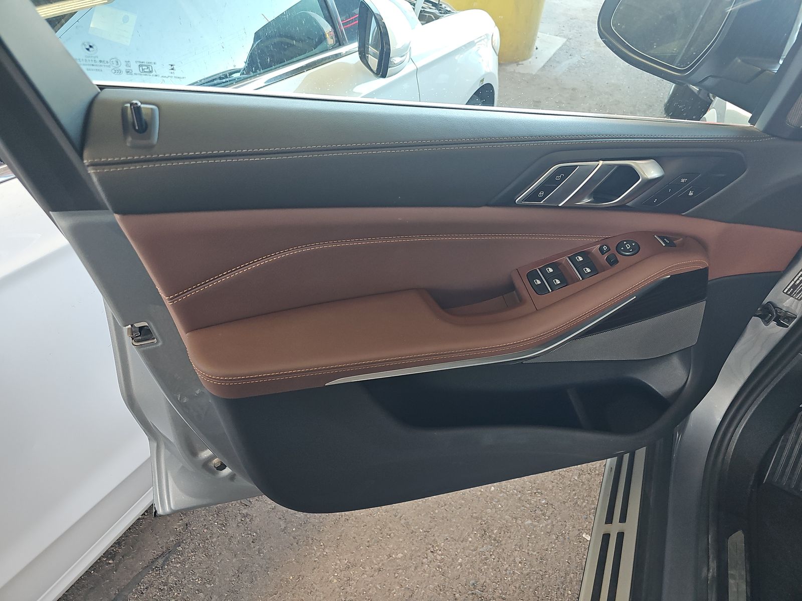 2025 BMW X5 xDrive40i AWD