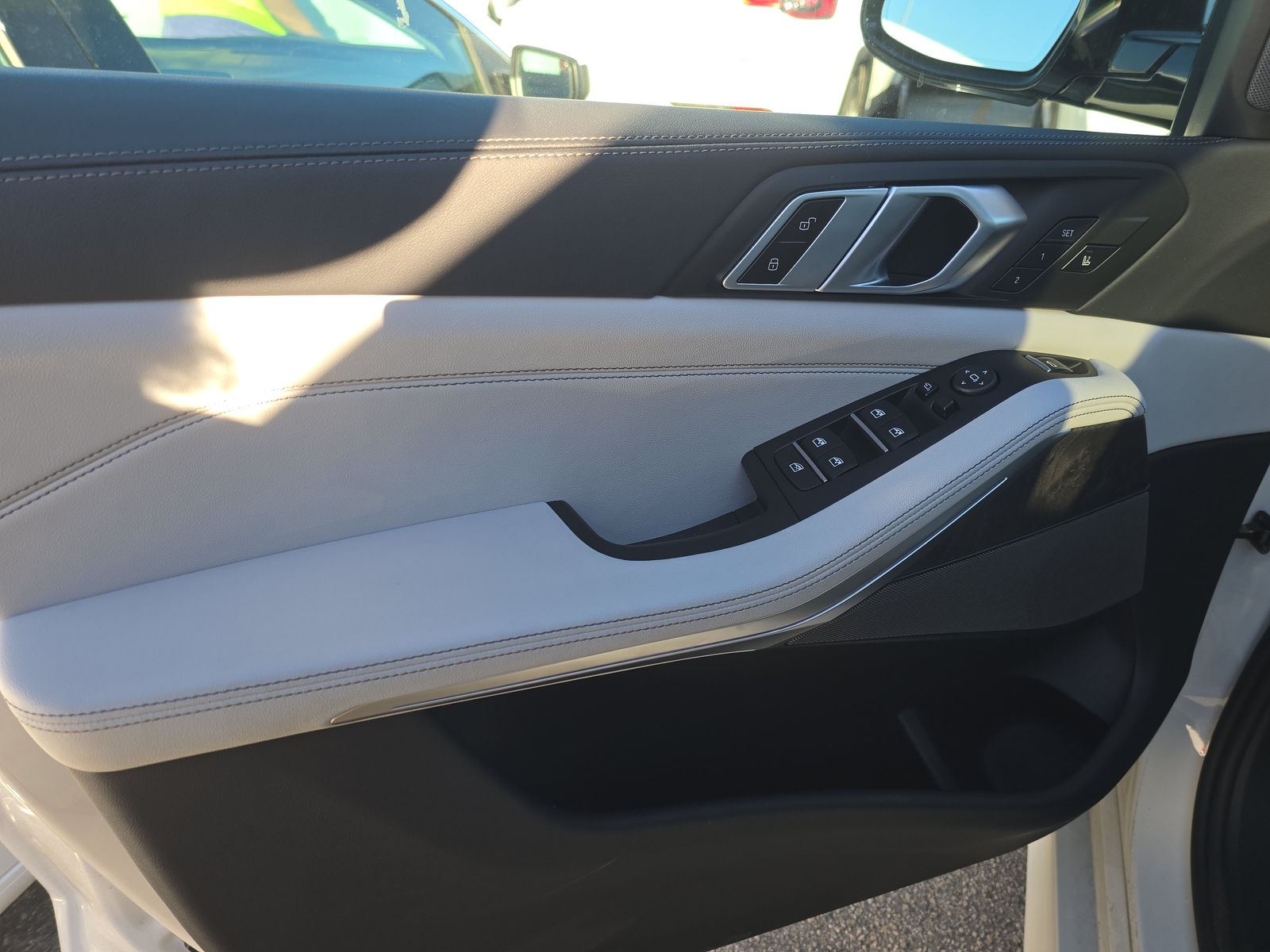 2025 BMW X5 xDrive40i AWD