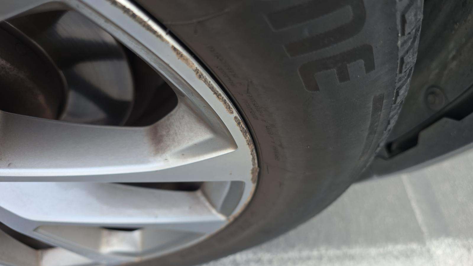 2023 BMW X5 xDrive40i AWD