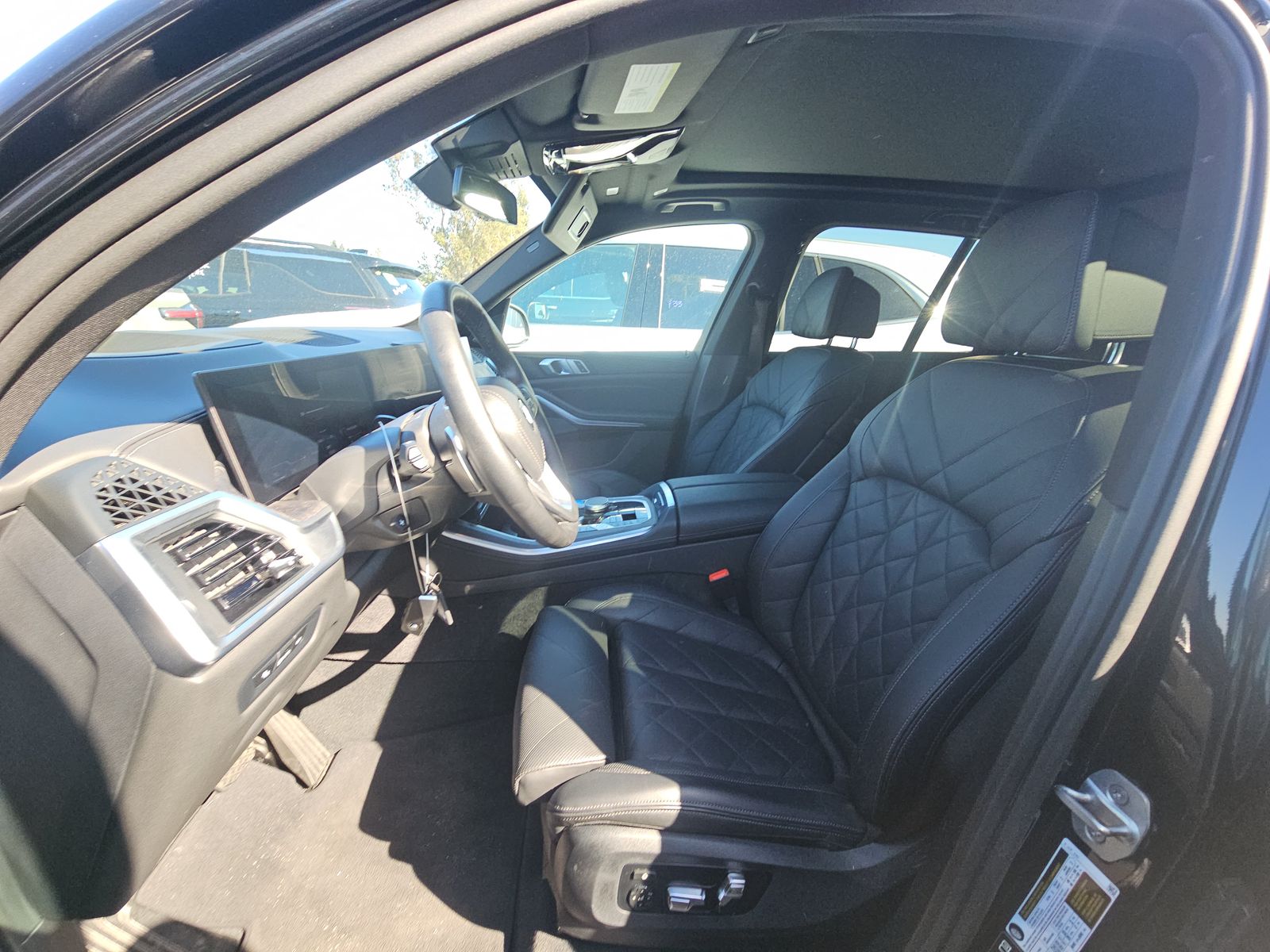 2025 BMW X5 xDrive40i AWD