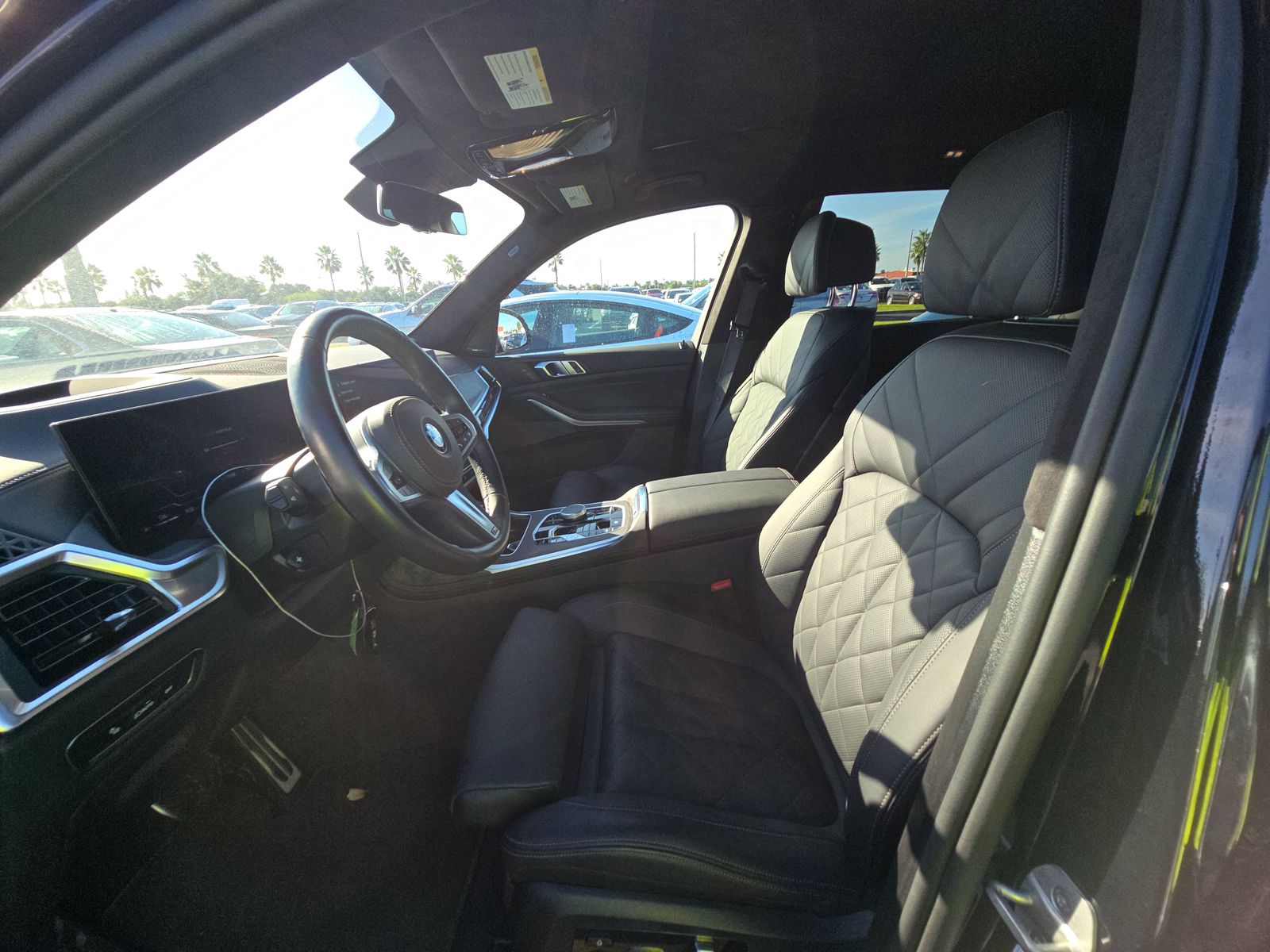 2025 BMW X7 xDrive40i AWD