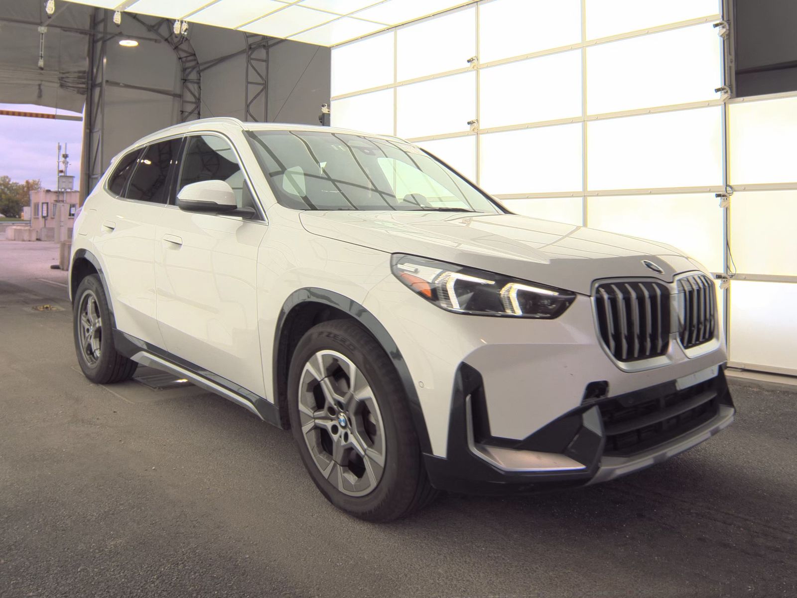 2025 BMW X1 xDrive28i AWD