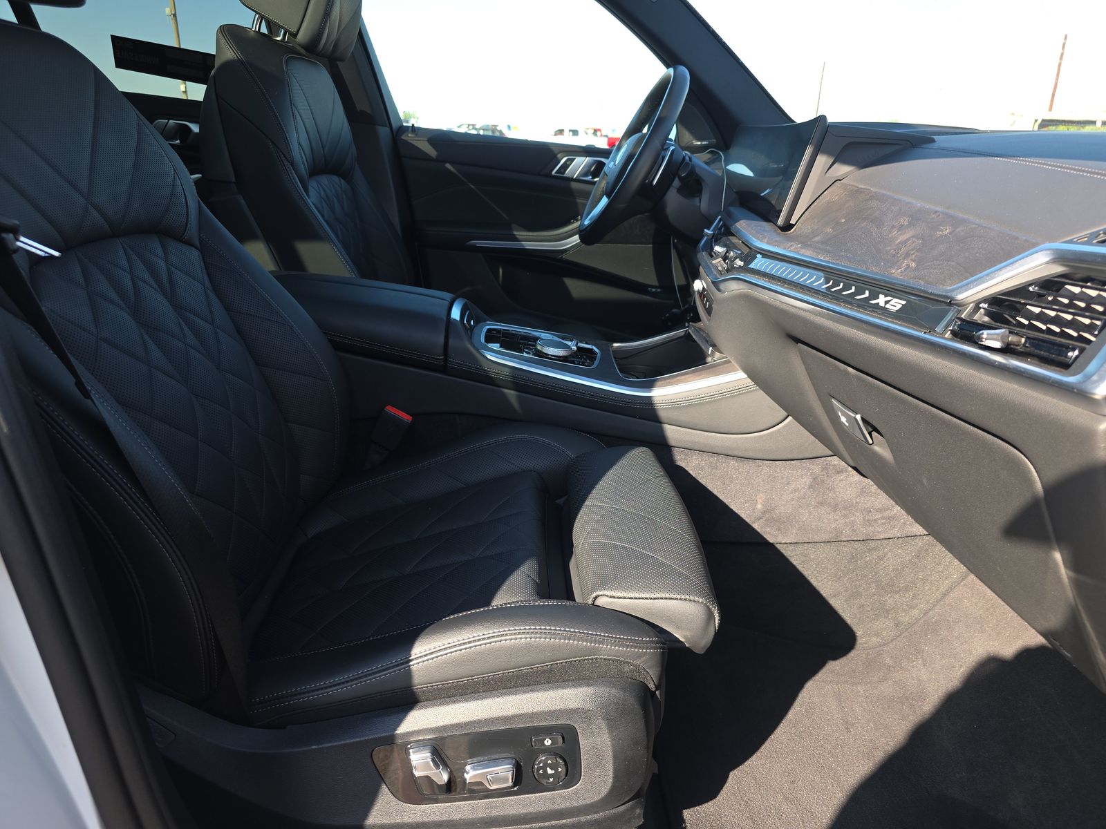 2025 BMW X5 sDrive40i RWD