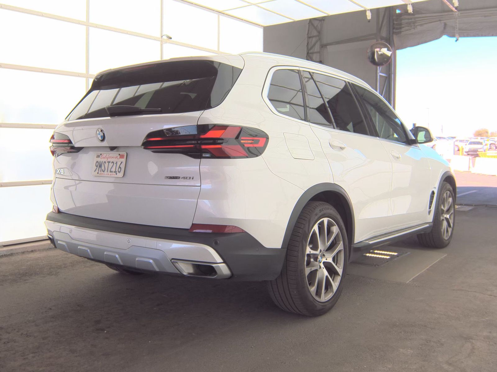 2025 BMW X5 sDrive40i RWD