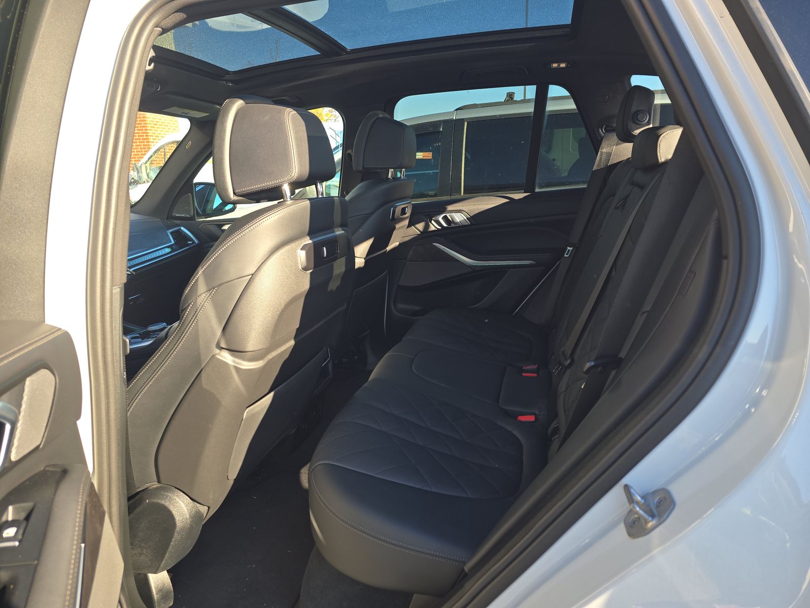 2025 BMW X5 xDrive40i AWD