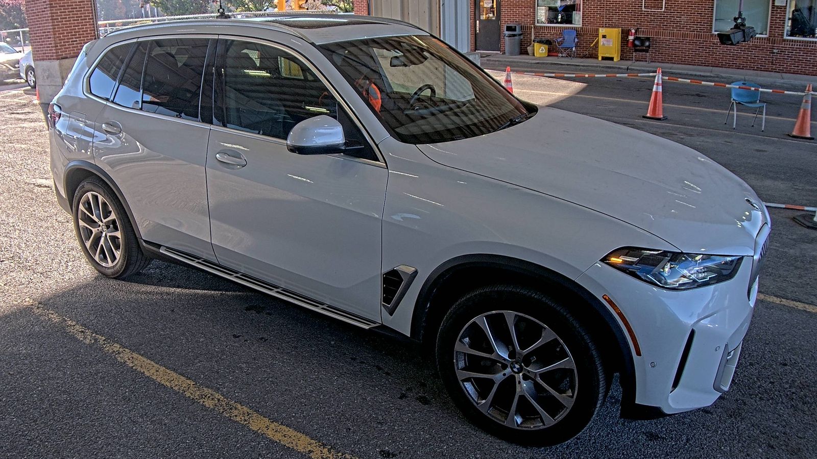 2025 BMW X5 xDrive40i AWD