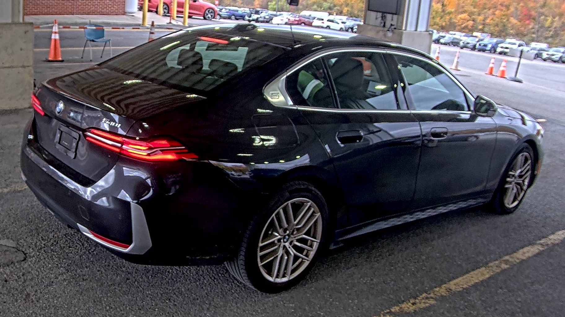 2025 BMW 5 Series 540i xDrive AWD