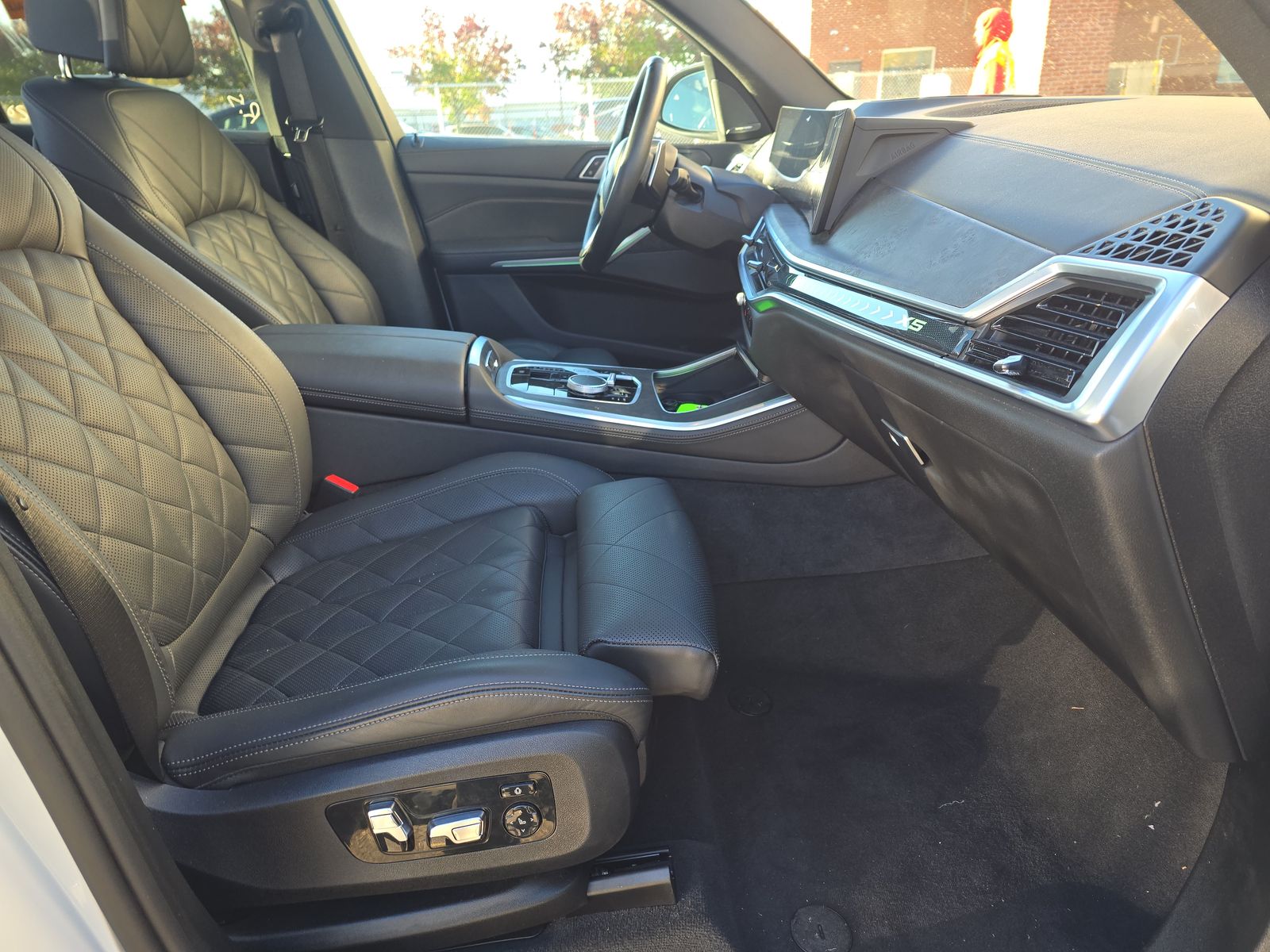 2025 BMW X5 xDrive40i AWD