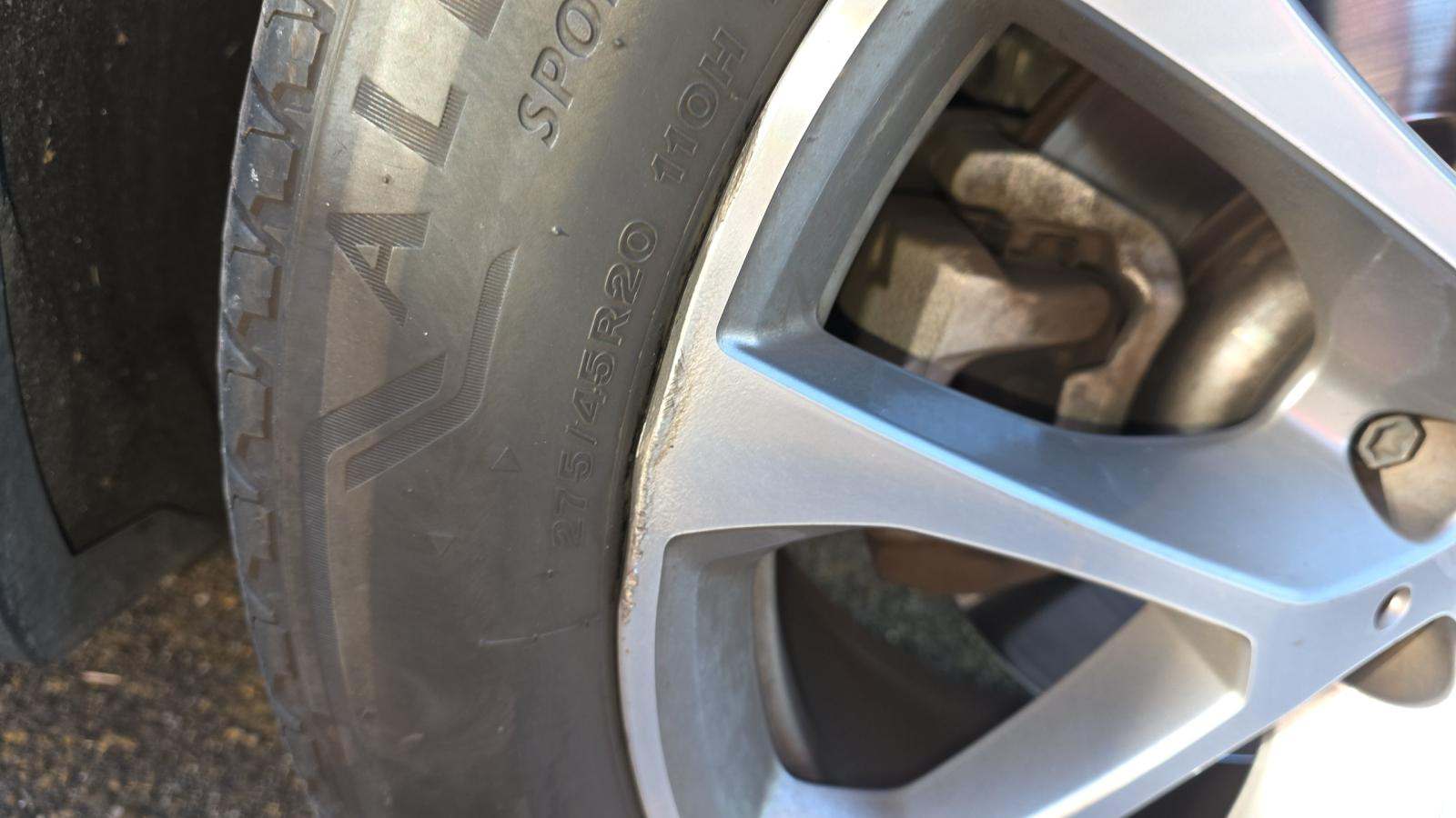 2025 BMW X5 xDrive40i AWD