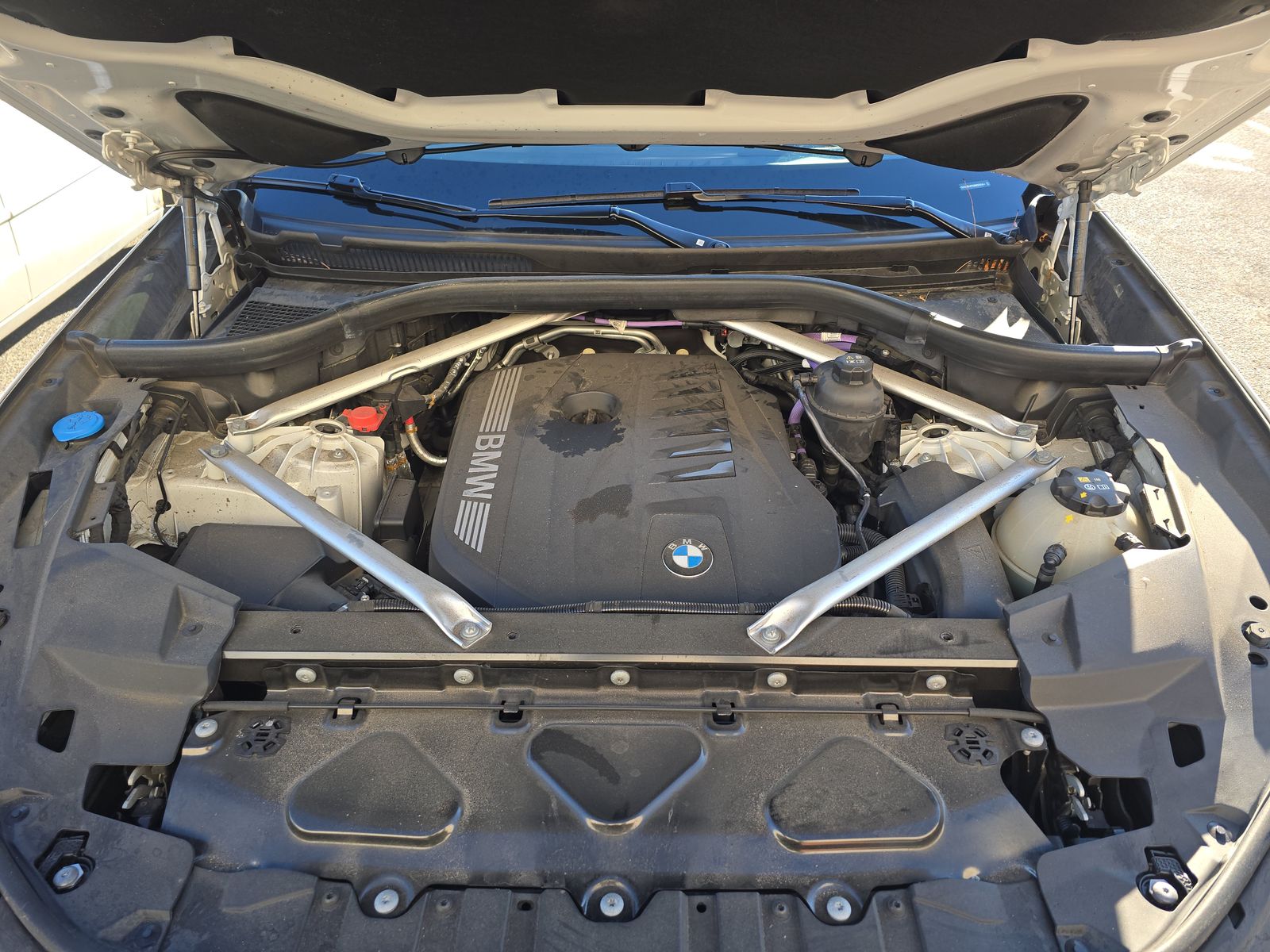 2025 BMW X5 xDrive40i AWD