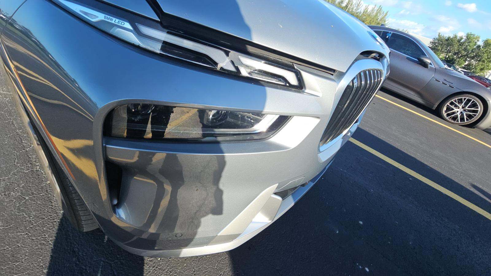 2025 BMW X7 xDrive40i AWD