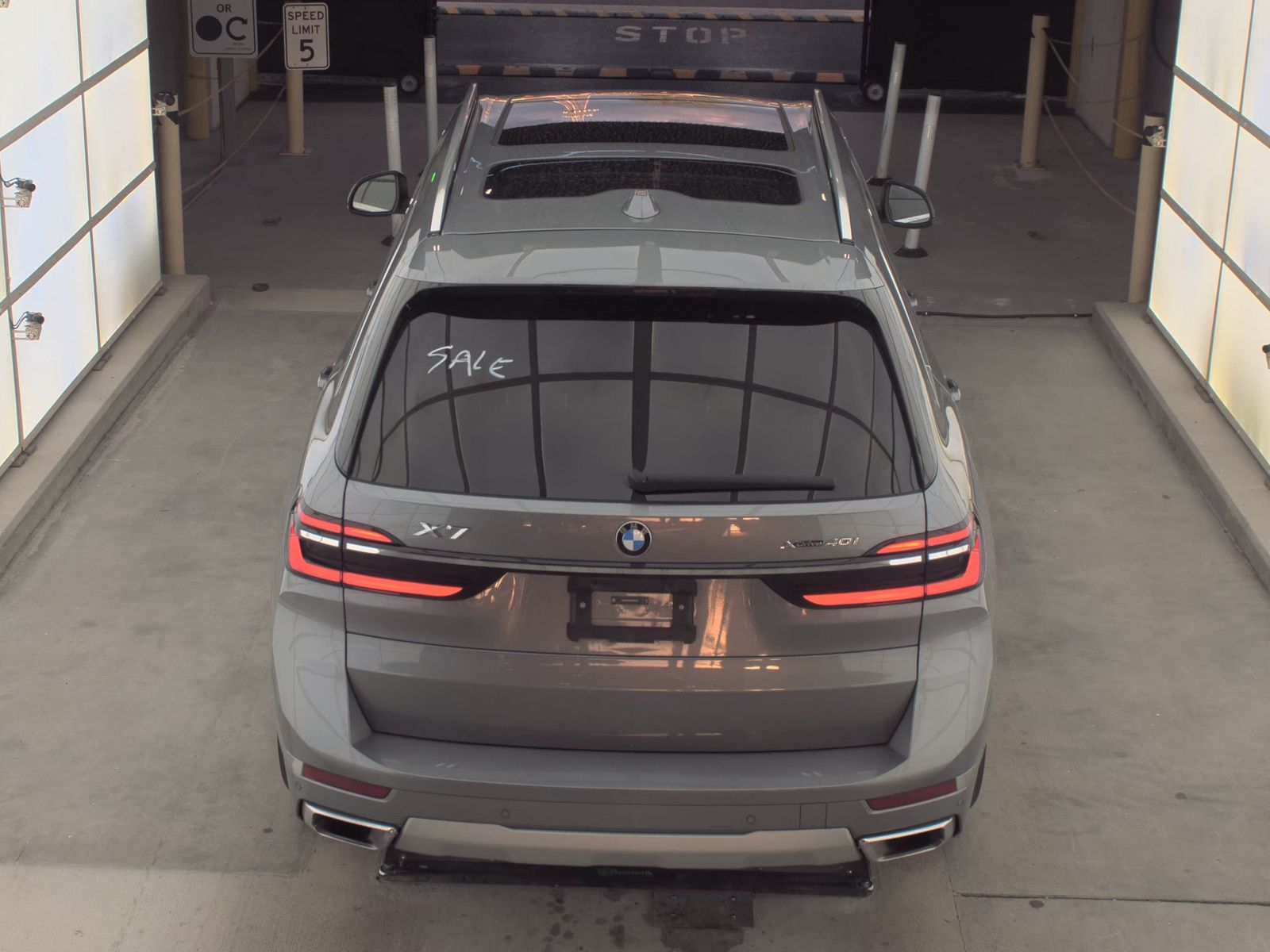 2025 BMW X7 xDrive40i AWD