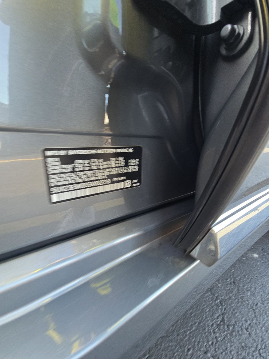 2025 BMW X7 xDrive40i AWD