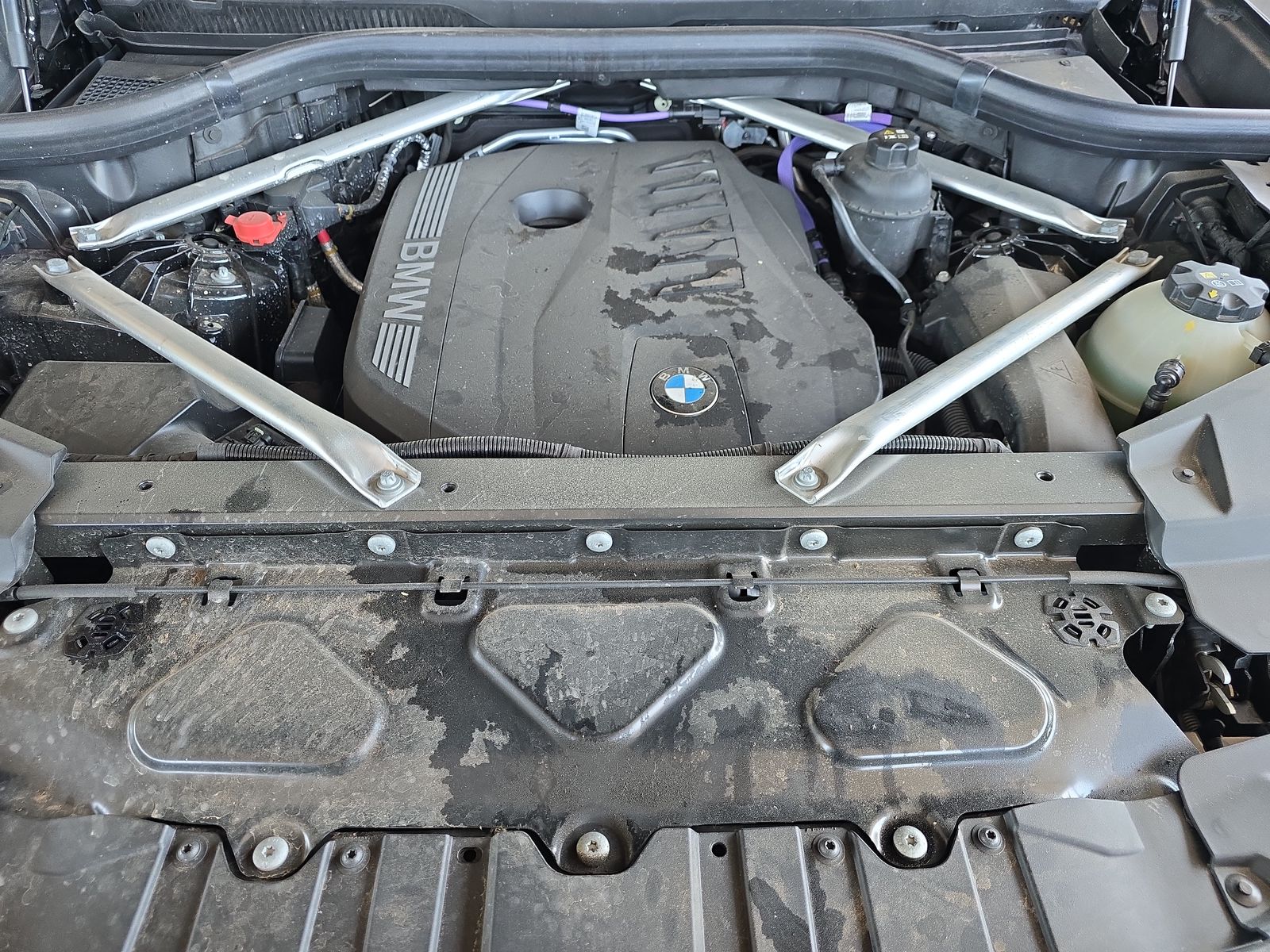 2025 BMW X5 xDrive40i AWD