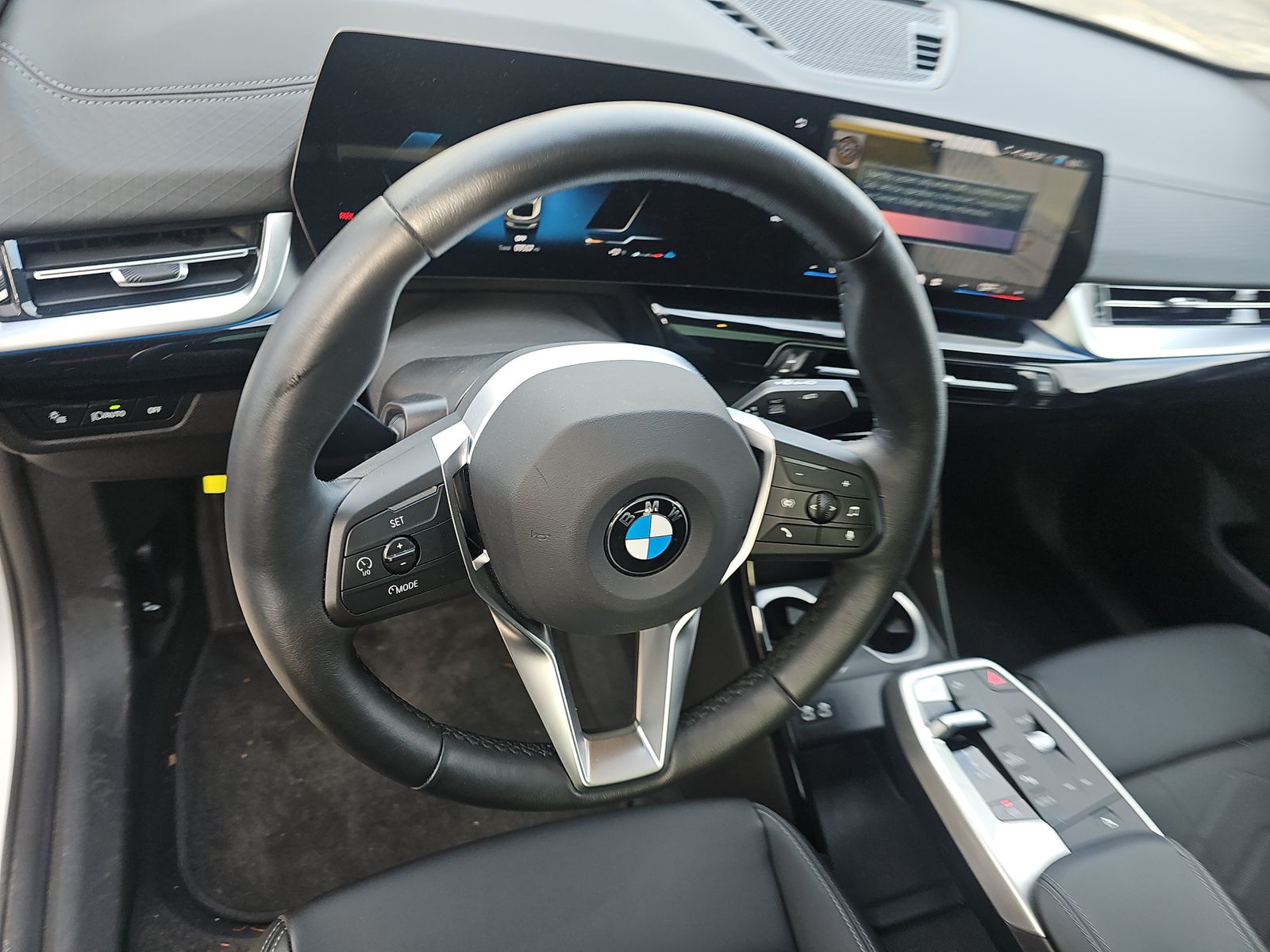 2025 BMW X2 xDrive28i AWD