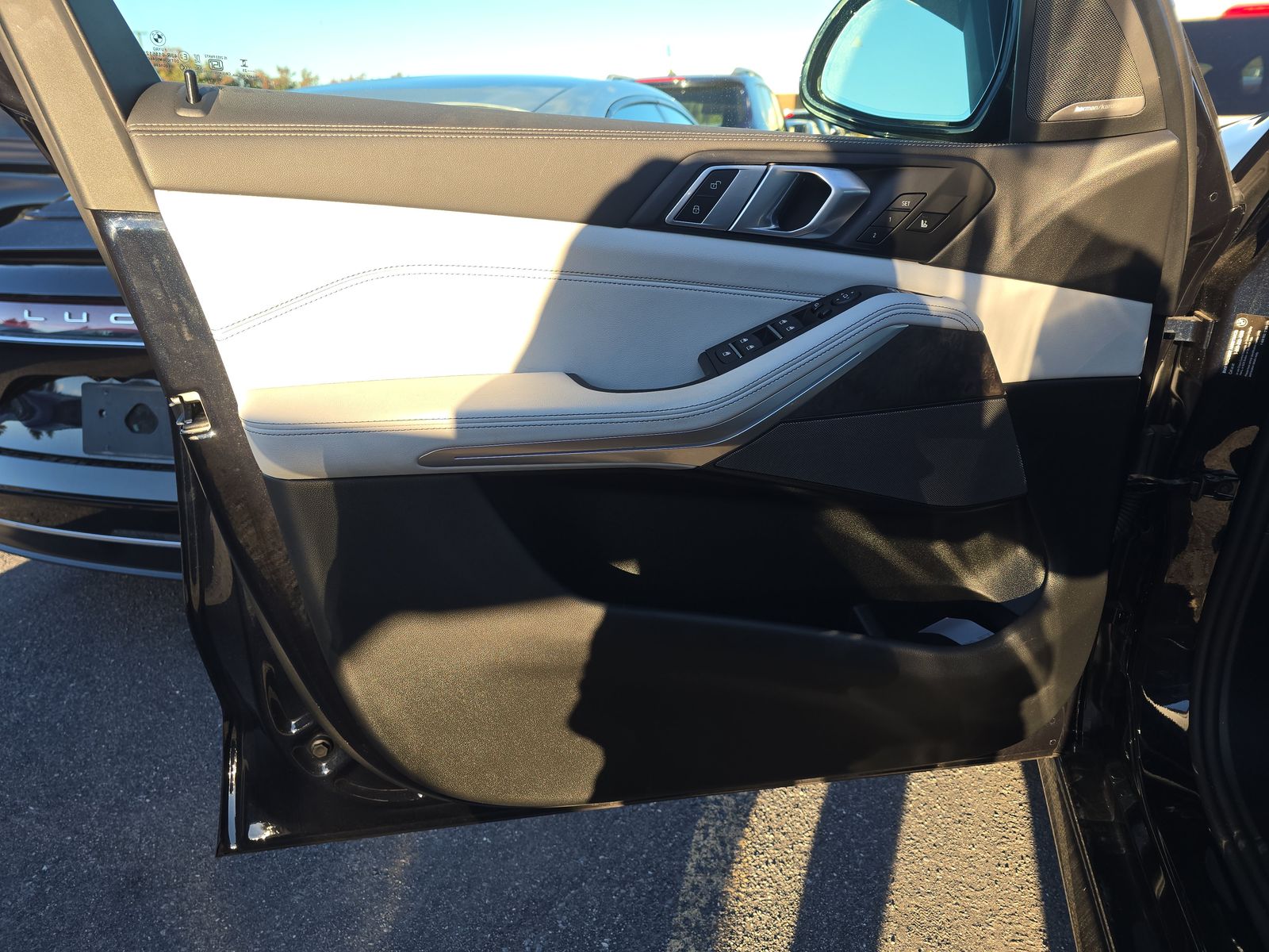 2025 BMW X5 xDrive40i AWD