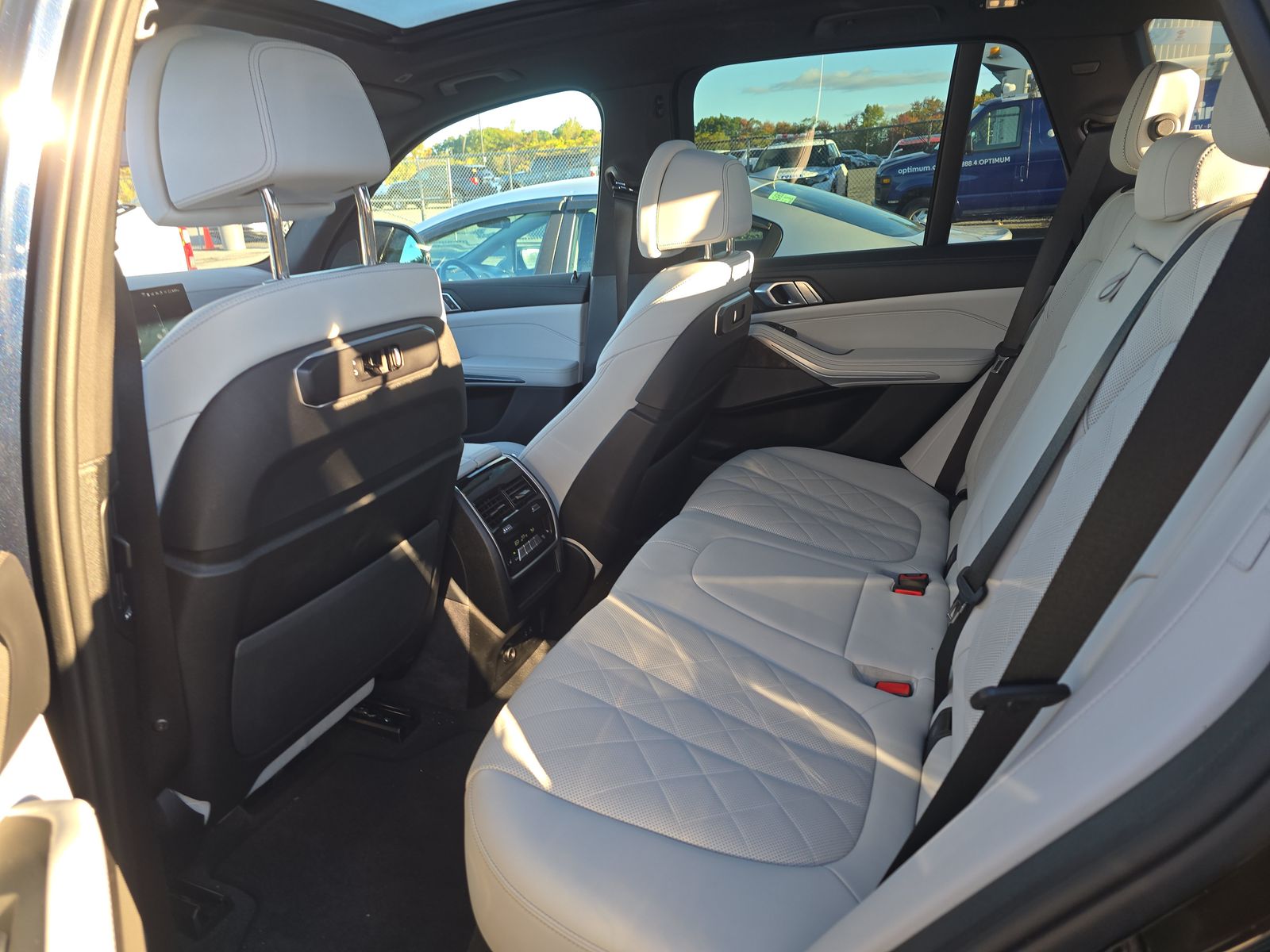 2025 BMW X5 xDrive40i AWD