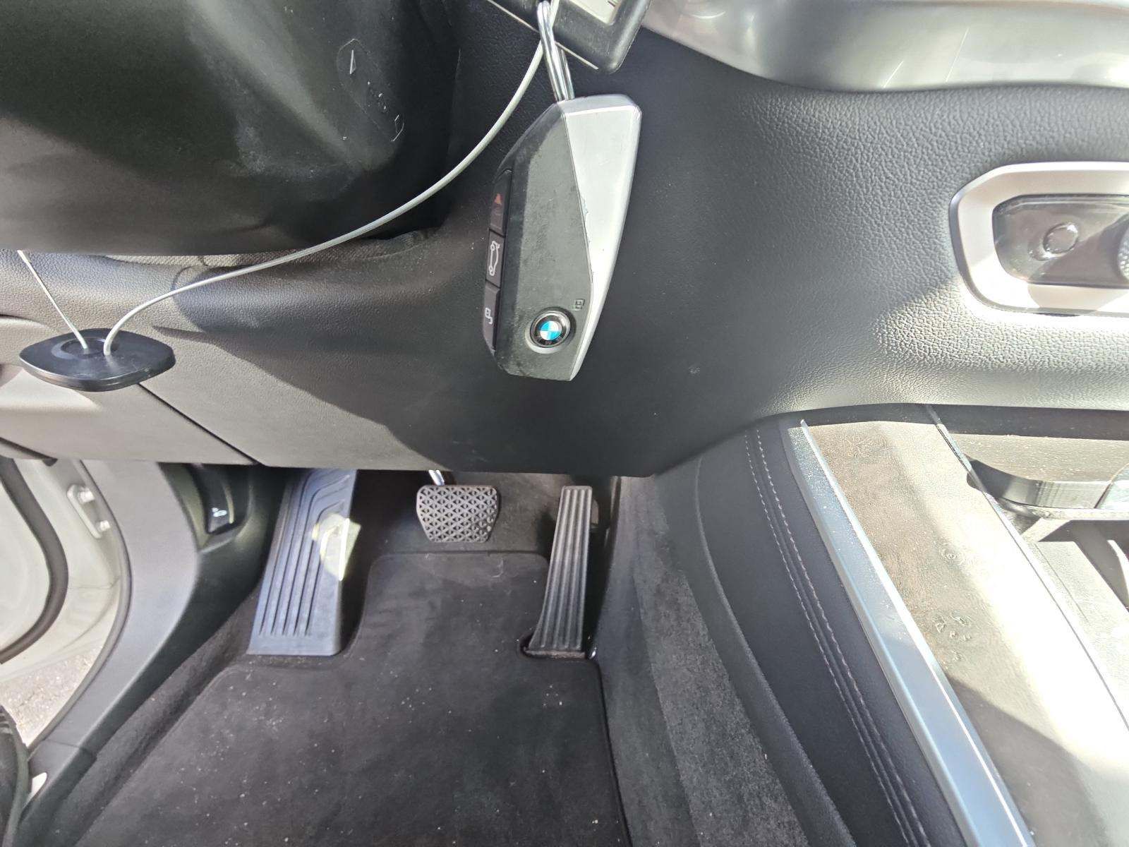 2025 BMW X5 sDrive40i RWD