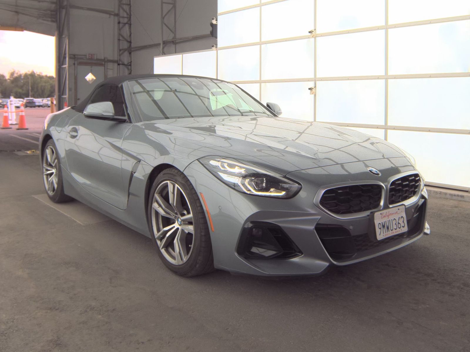2025 BMW Z4 sDrive30i RWD