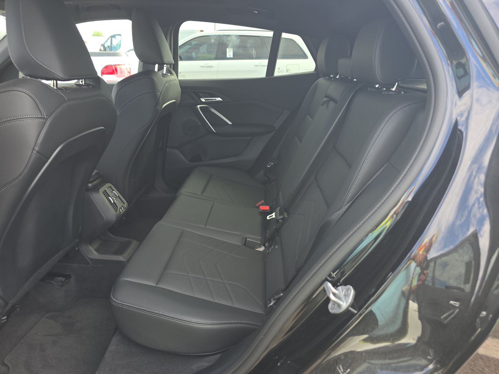 2025 BMW X2 xDrive28i AWD