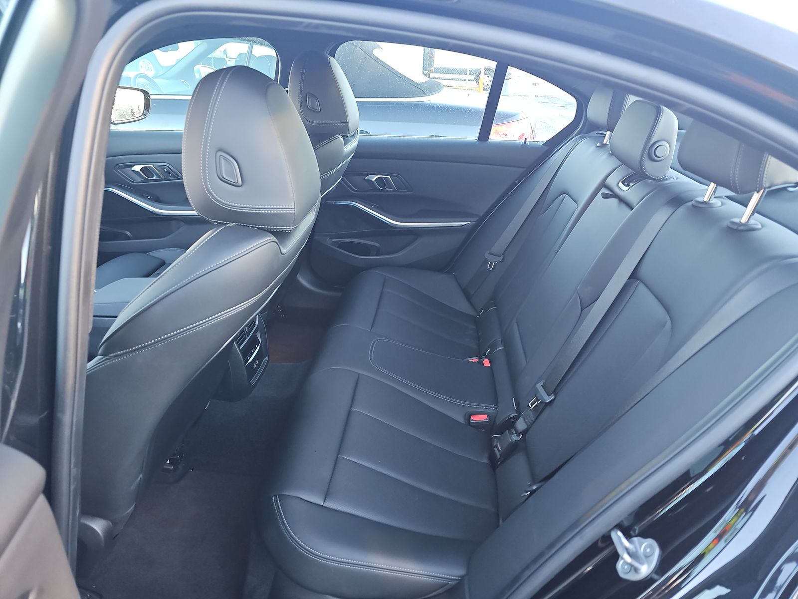 2024 BMW 3 Series 330i xDrive AWD