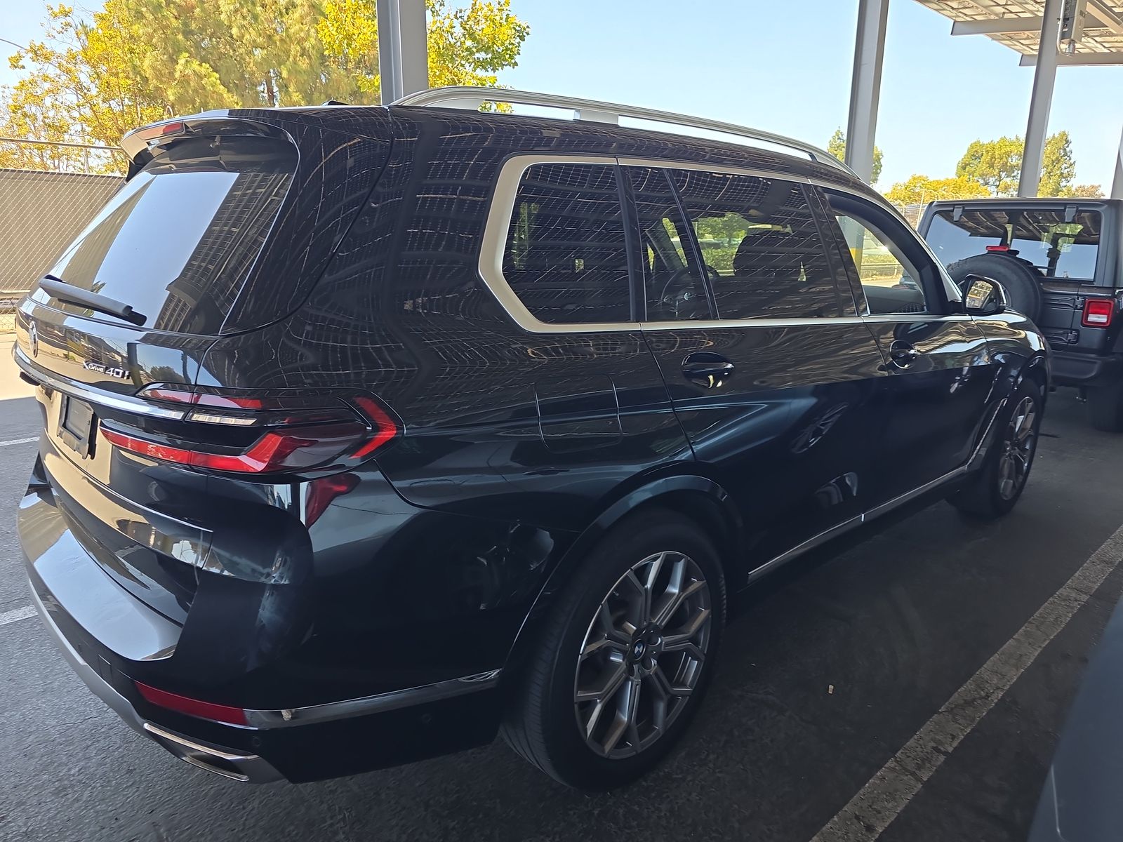 2025 BMW X7 xDrive40i AWD