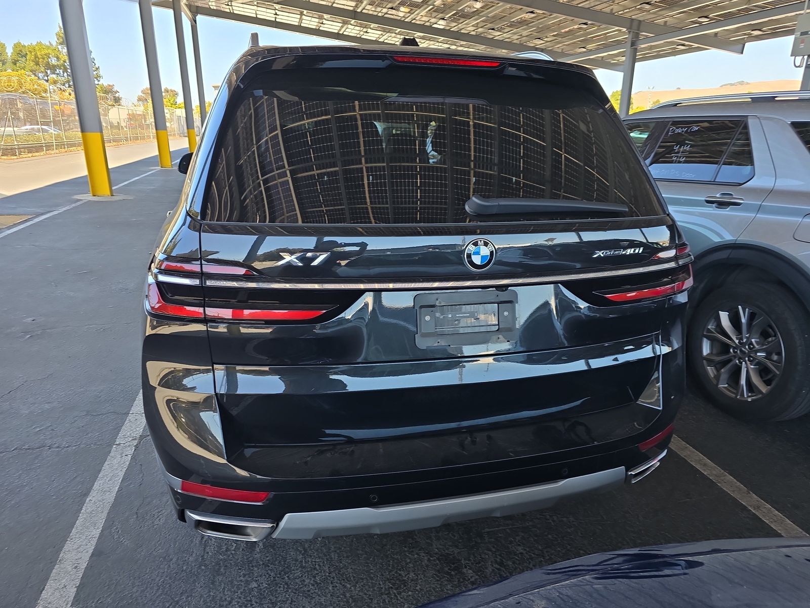 2025 BMW X7 xDrive40i AWD