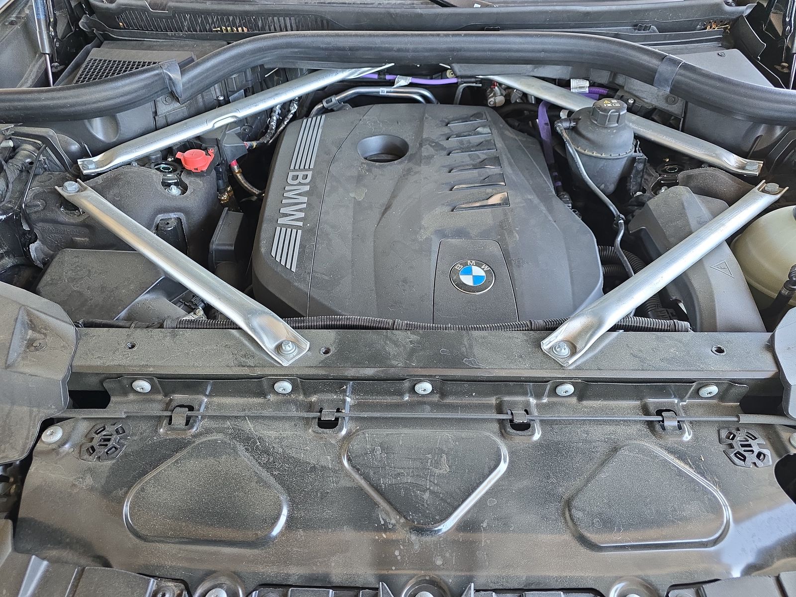 2025 BMW X7 xDrive40i AWD