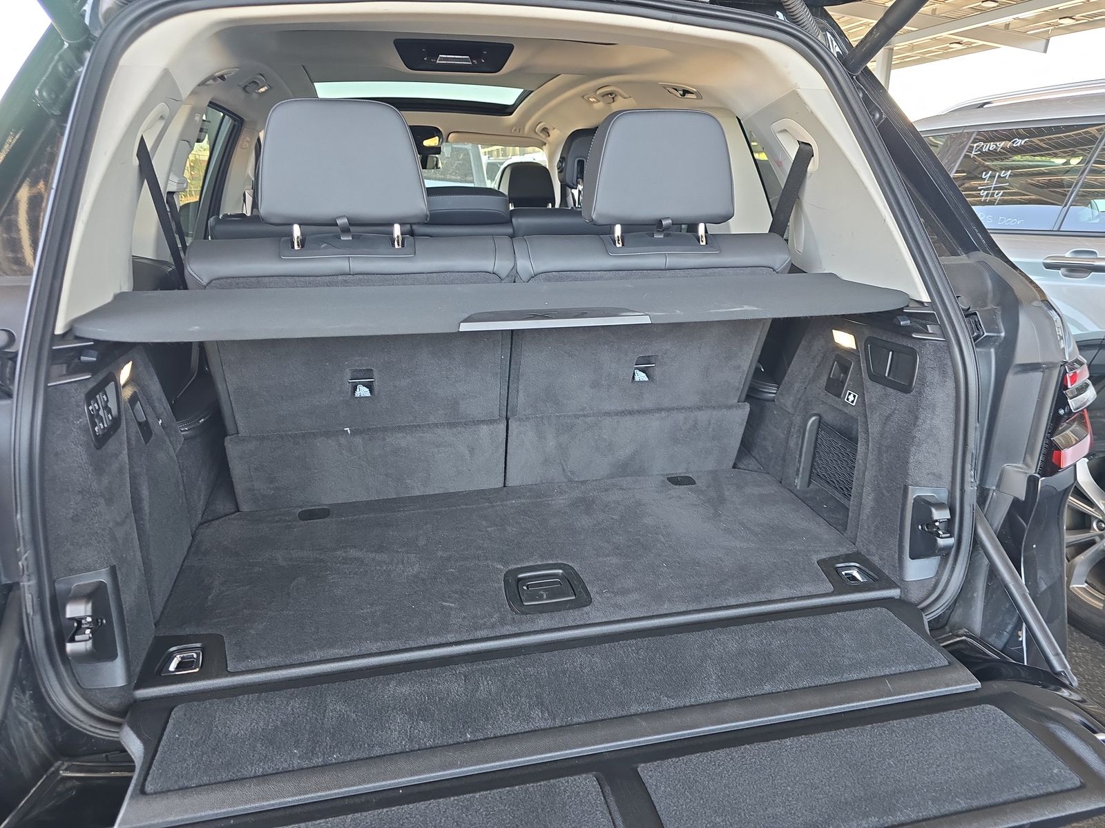 2025 BMW X7 xDrive40i AWD