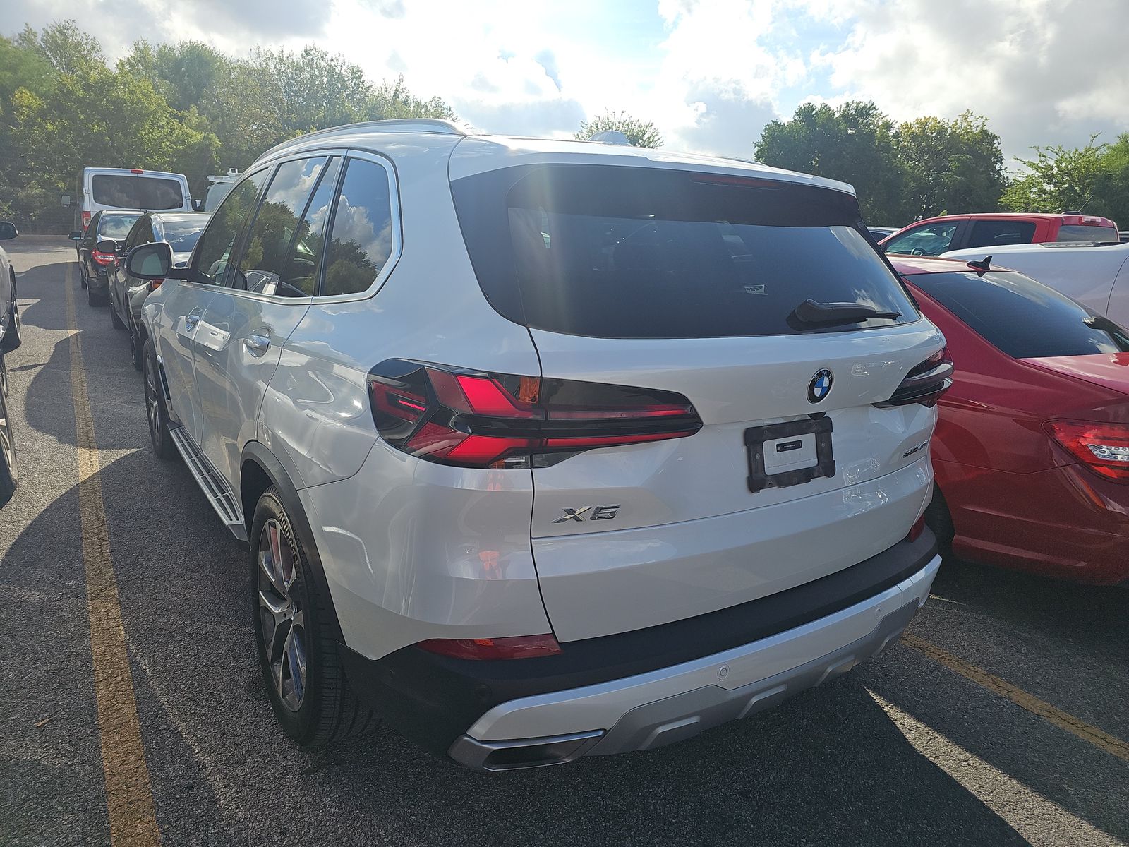 2025 BMW X5 xDrive40i AWD