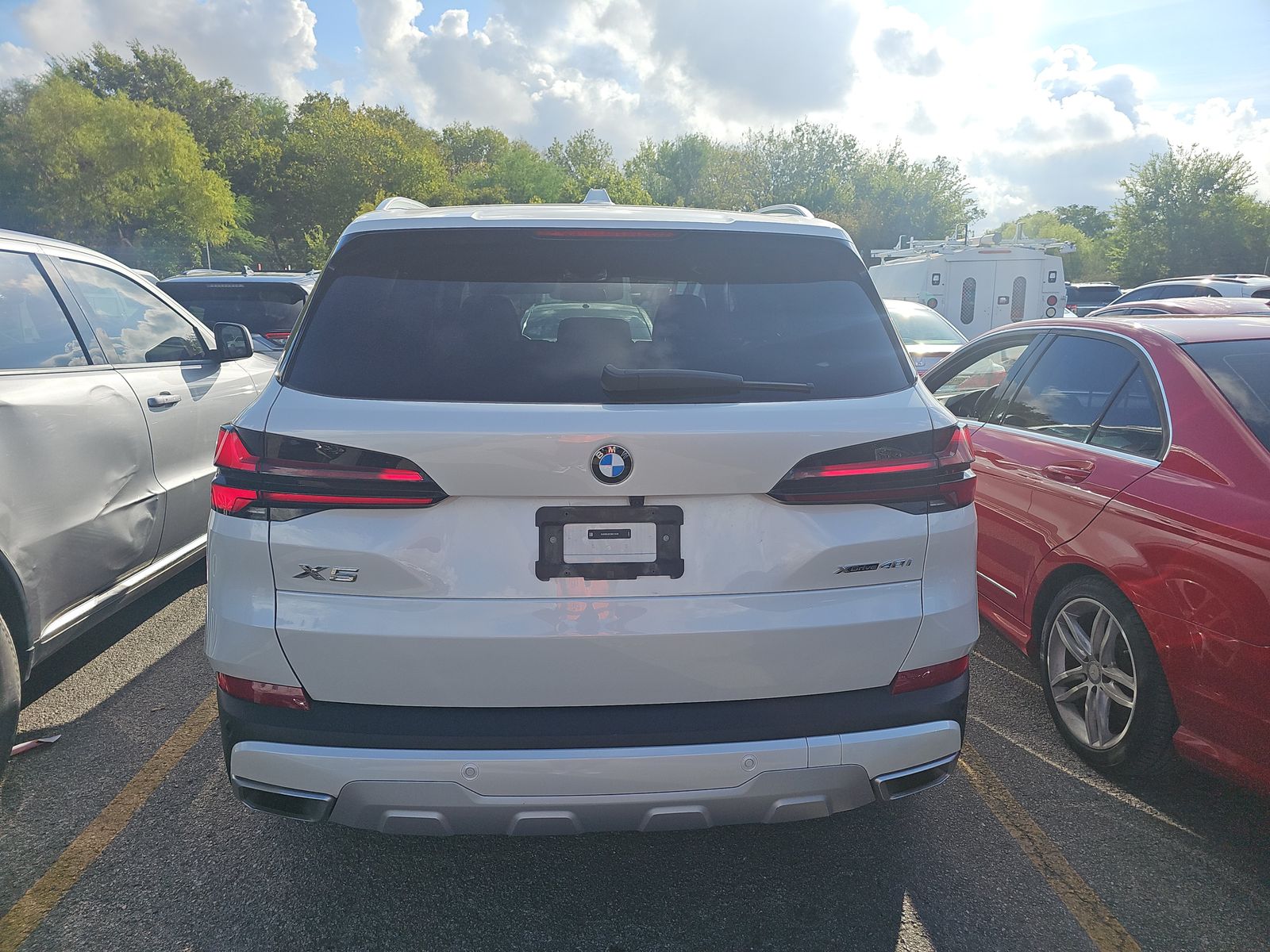 2025 BMW X5 xDrive40i AWD