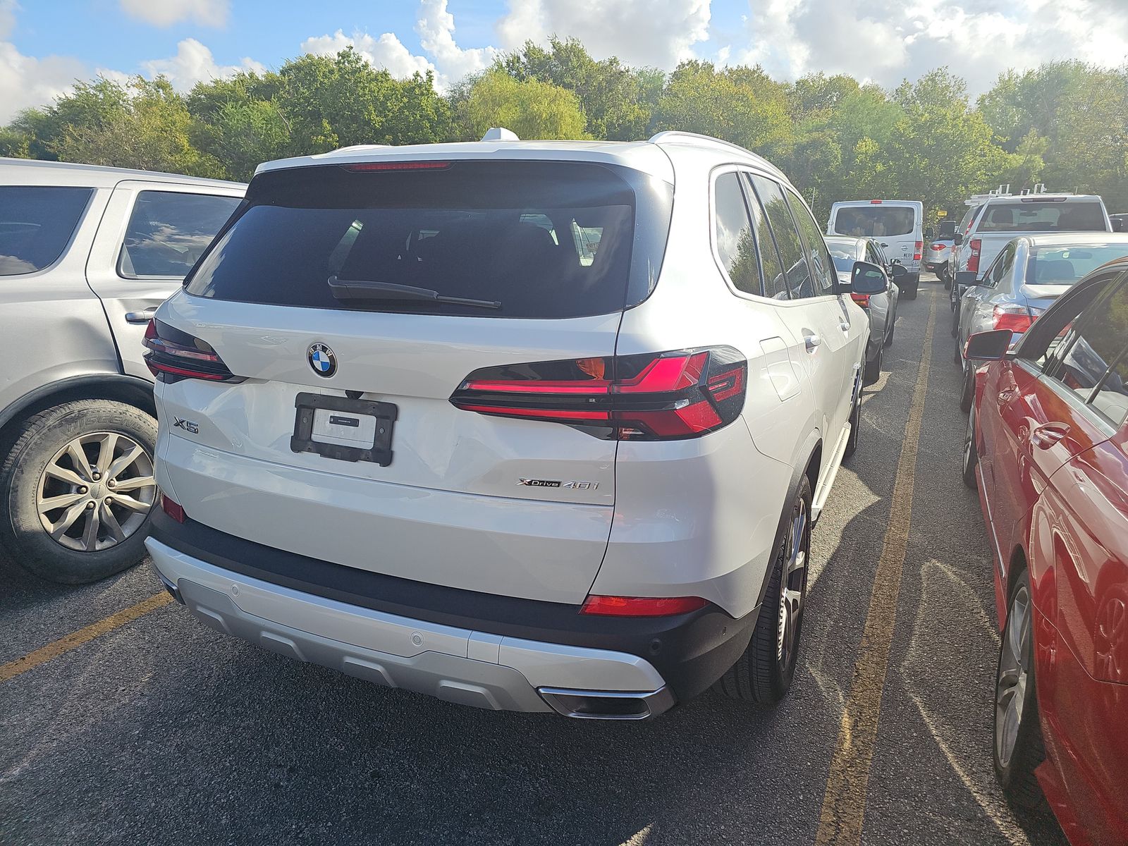 2025 BMW X5 xDrive40i AWD
