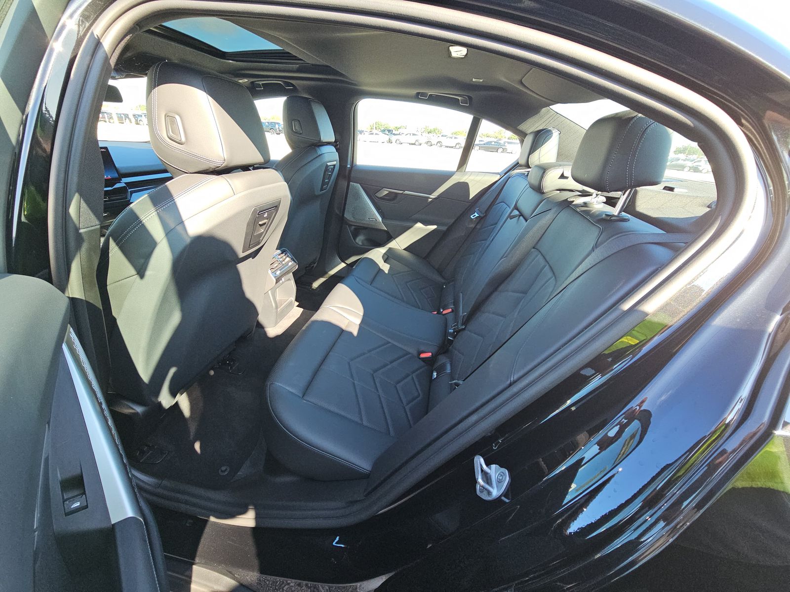 2025 BMW 5 Series 530i xDrive AWD