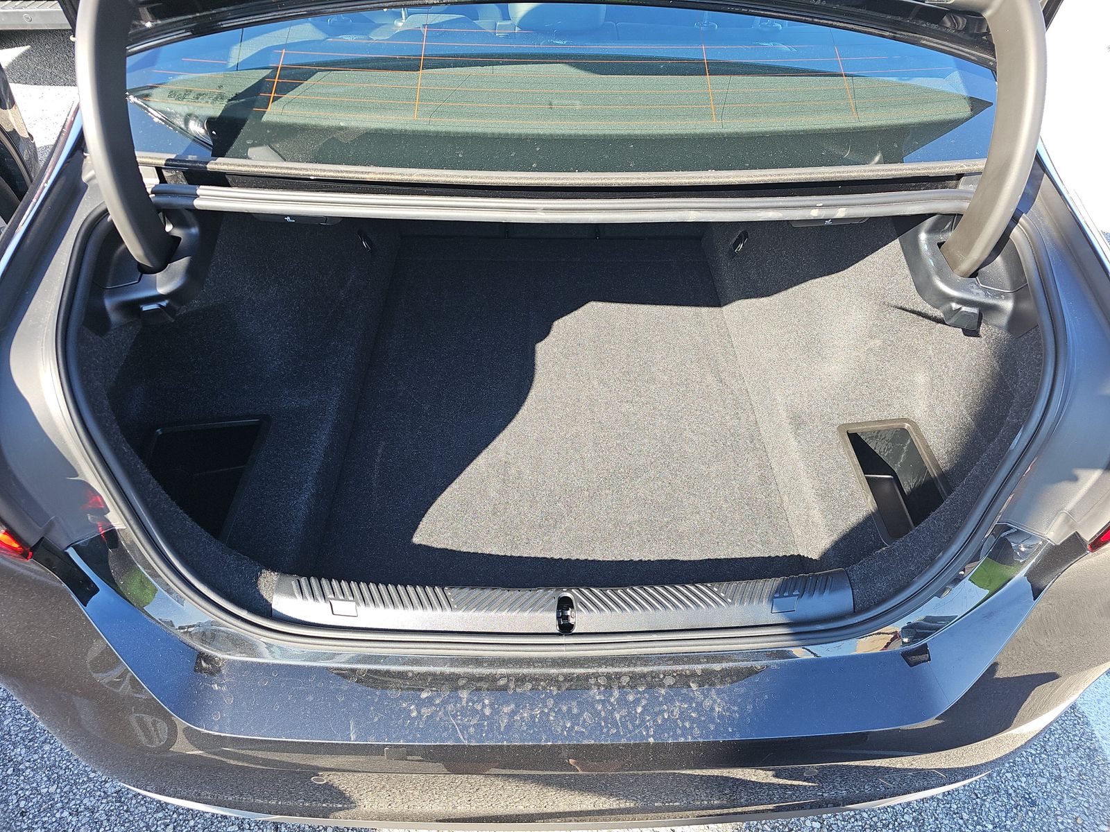 2025 BMW 5 Series 530i xDrive AWD