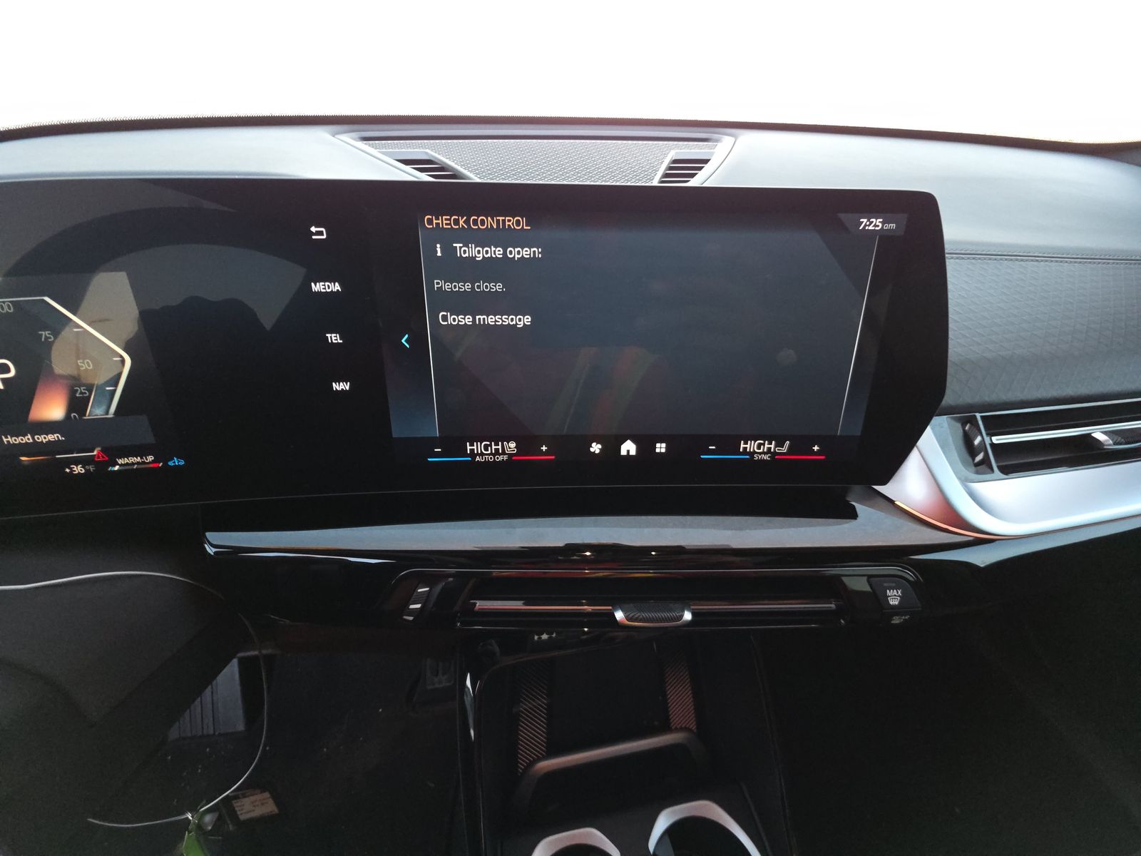 2025 BMW X2 xDrive28i AWD