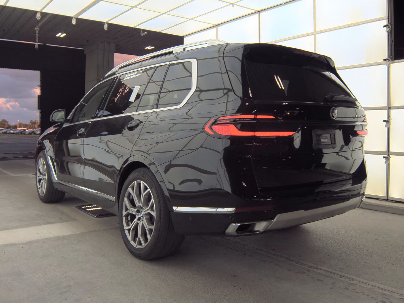 2025 BMW X7 xDrive40i AWD
