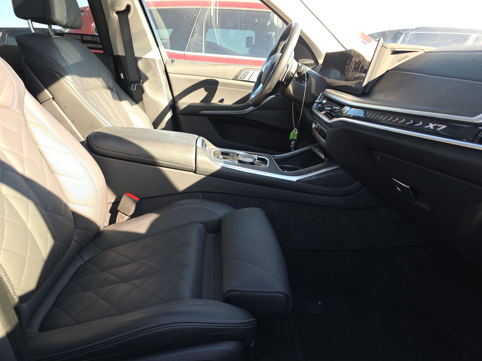 2025 BMW X7 xDrive40i AWD