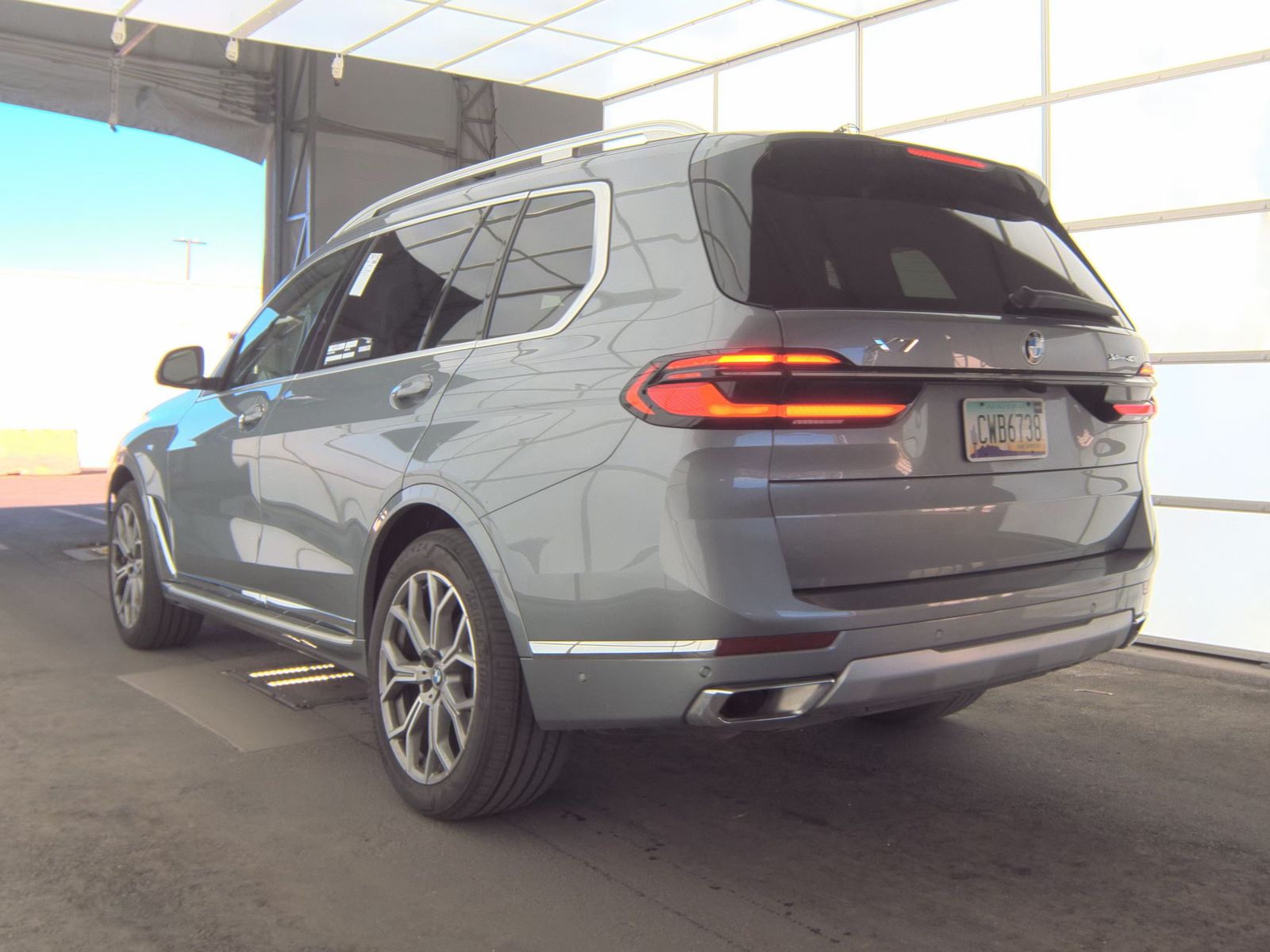 2025 BMW X7 xDrive40i AWD