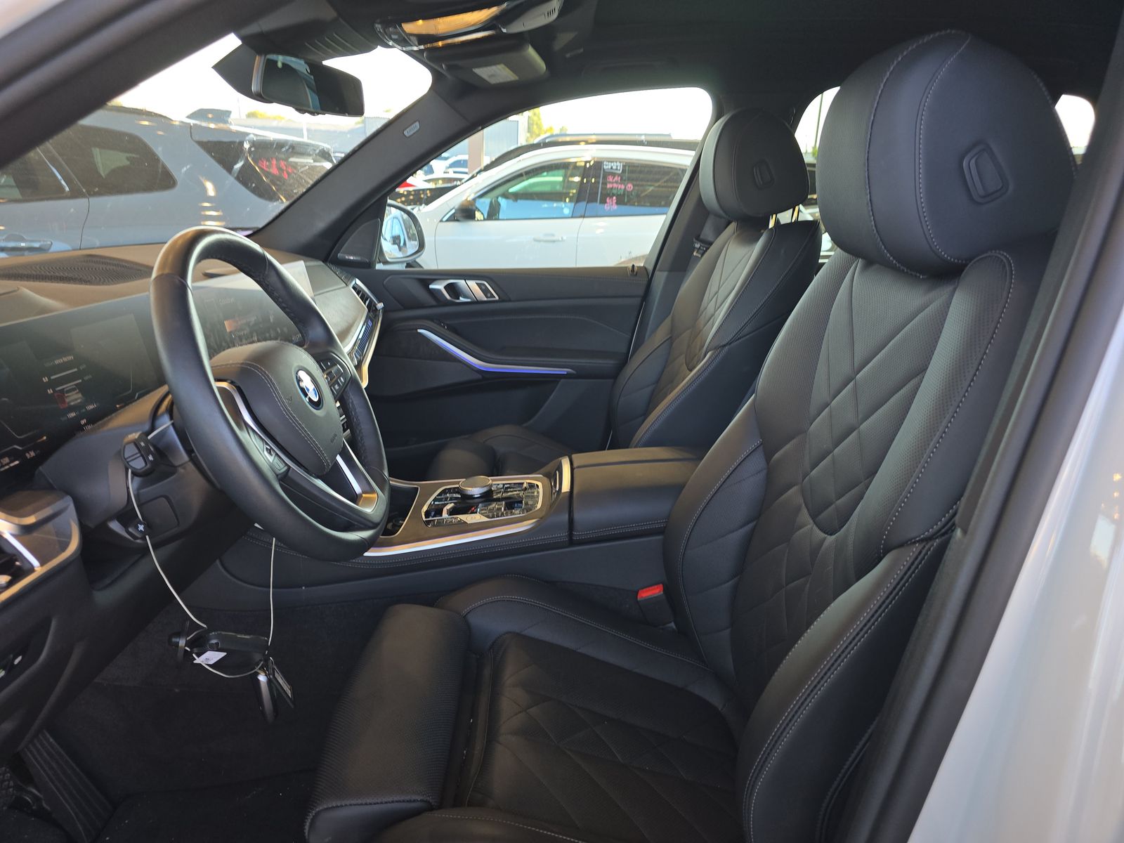 2025 BMW X5 xDrive50e AWD