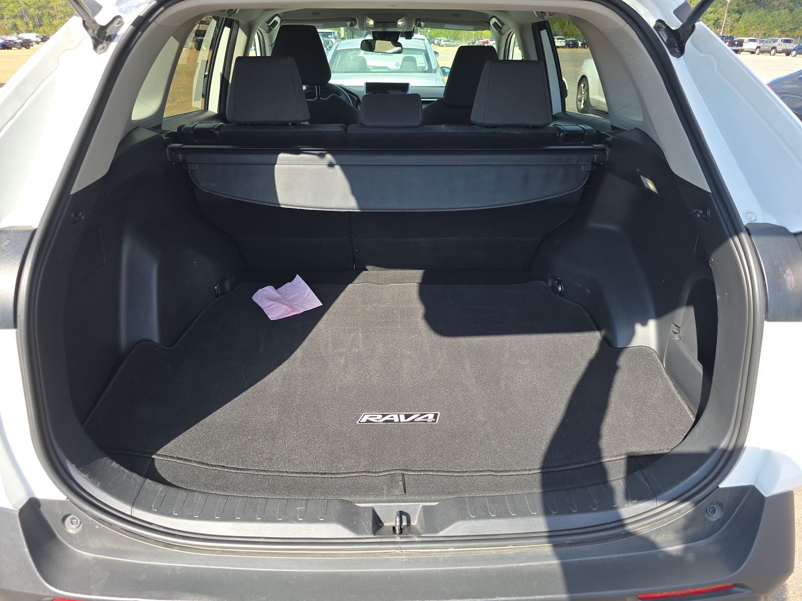 2024 Toyota RAV4 XLE AWD