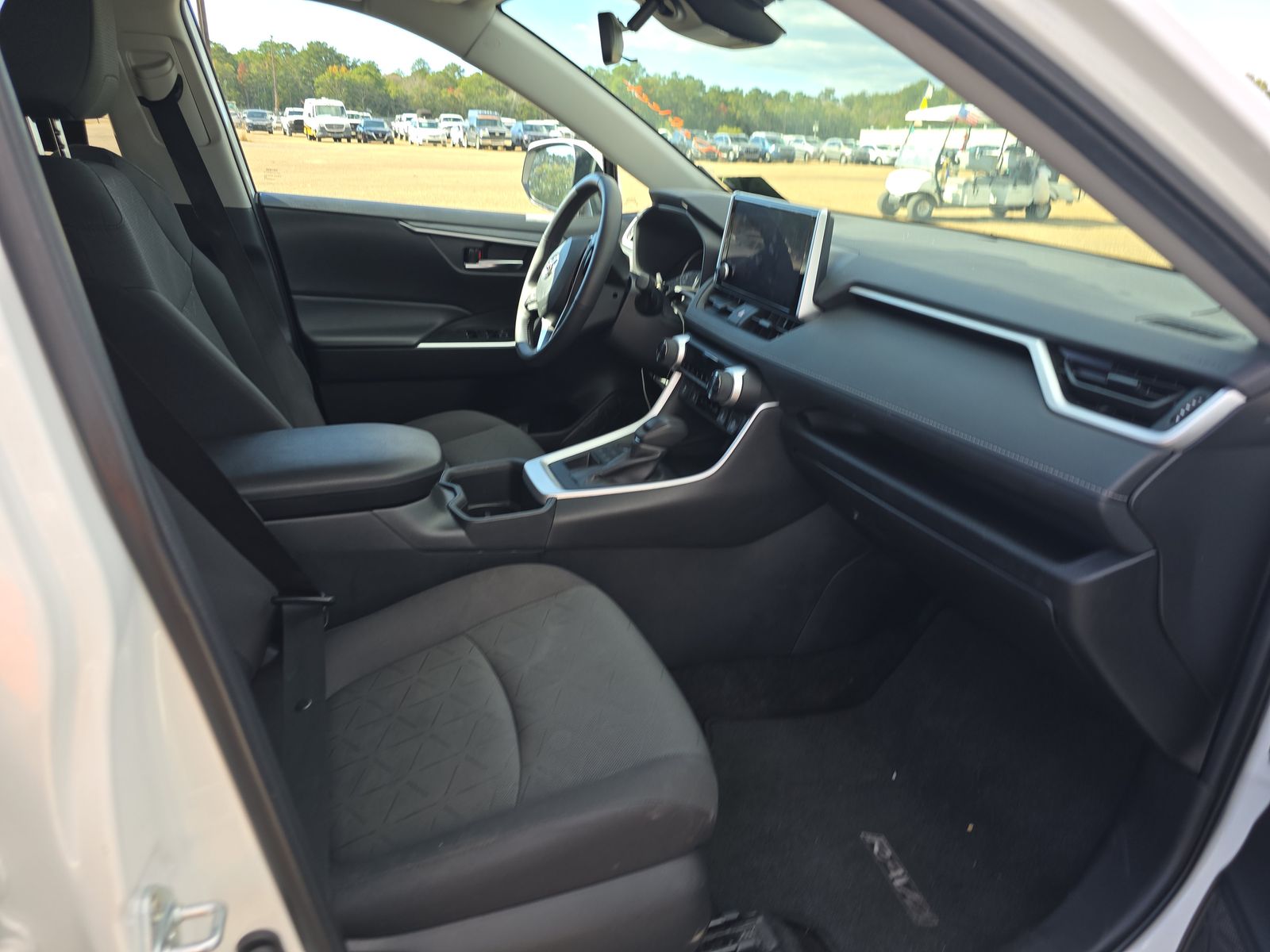 2024 Toyota RAV4 XLE AWD