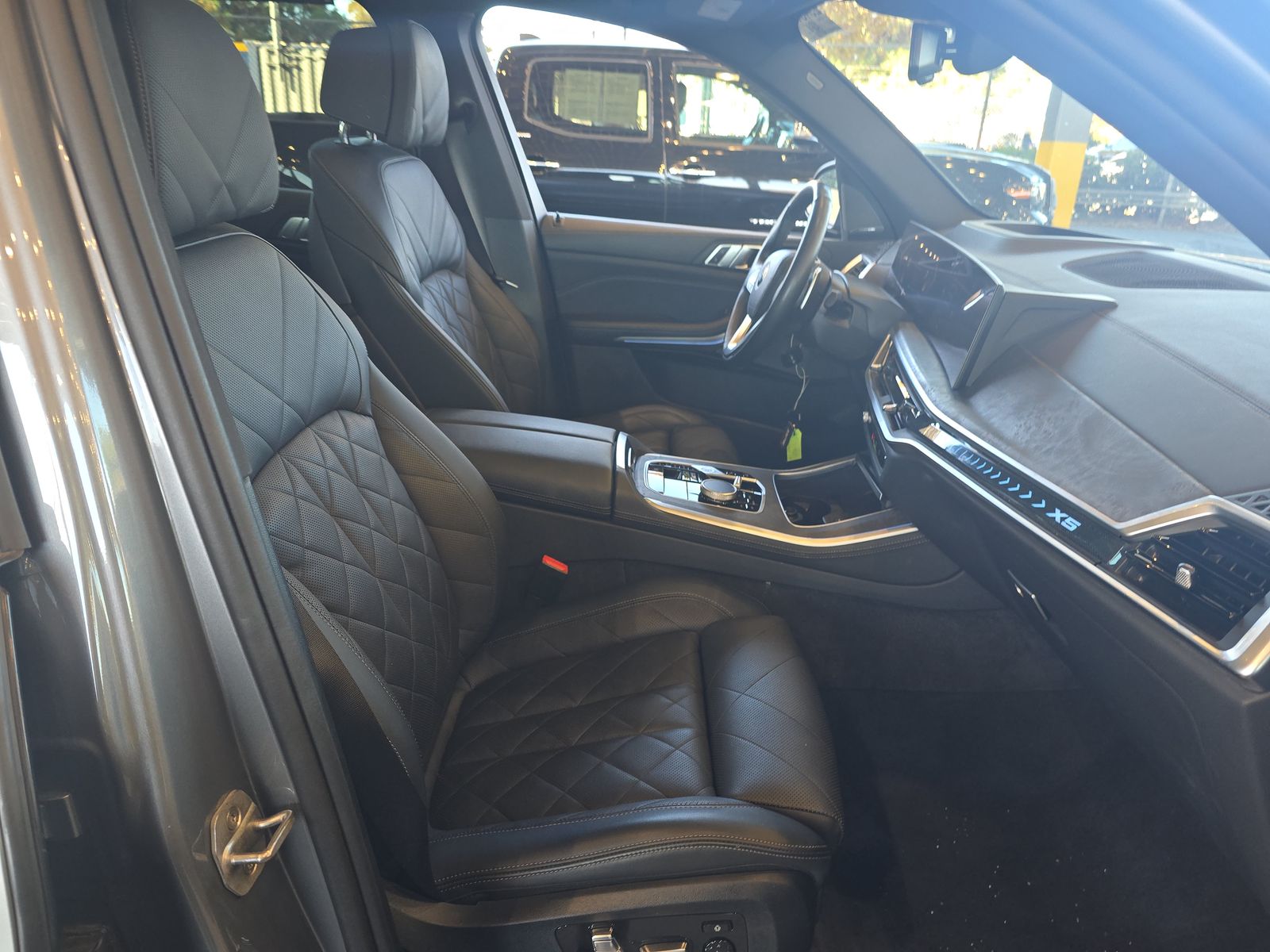 2024 BMW X5 xDrive40i AWD