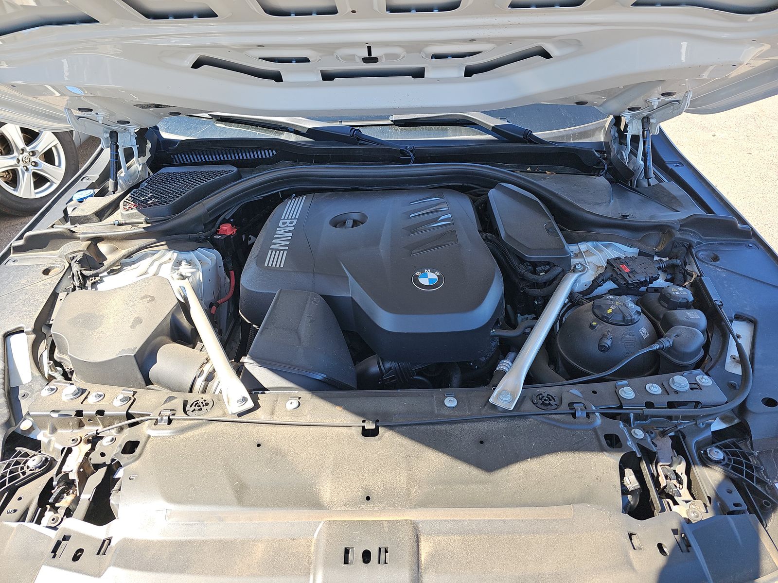 2025 BMW 5 Series 530i xDrive AWD