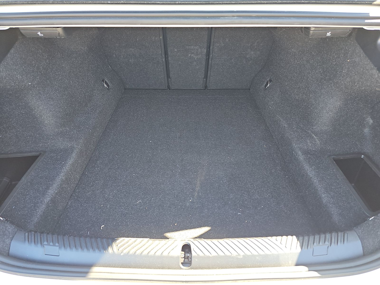 2025 BMW 5 Series 530i xDrive AWD