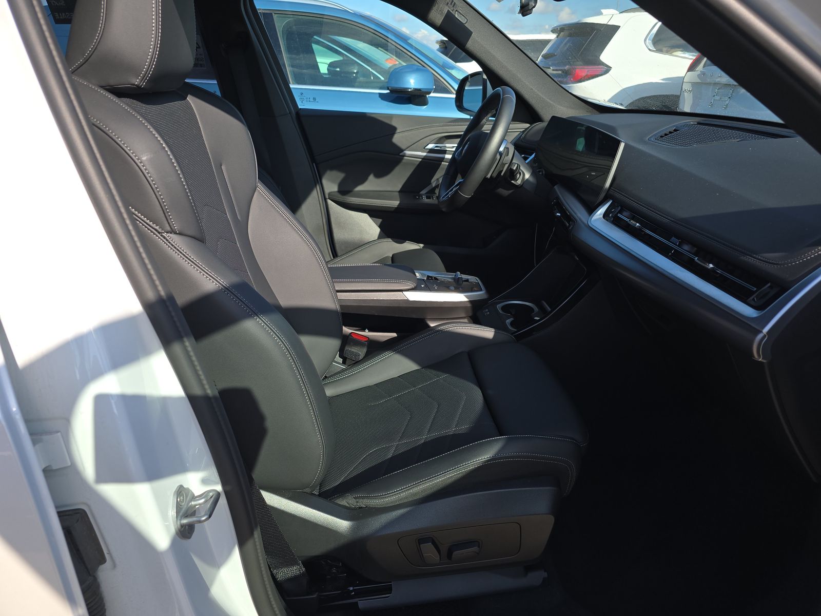 2025 BMW X1 xDrive28i AWD