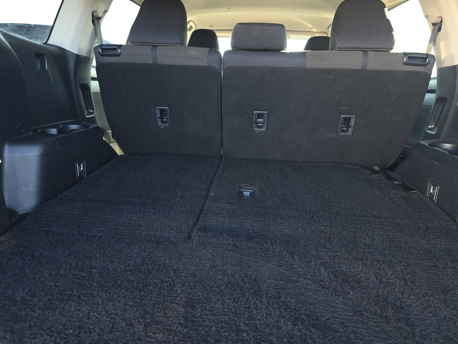 2023 Toyota Highlander LE FWD