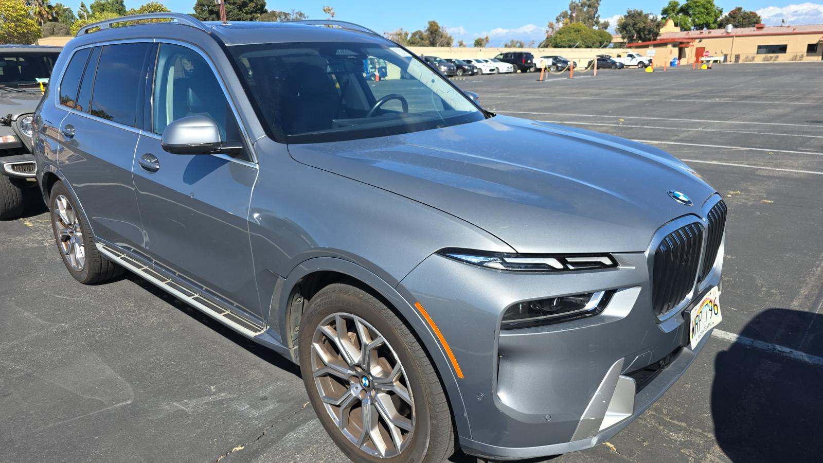 2023 BMW X7 xDrive40i AWD